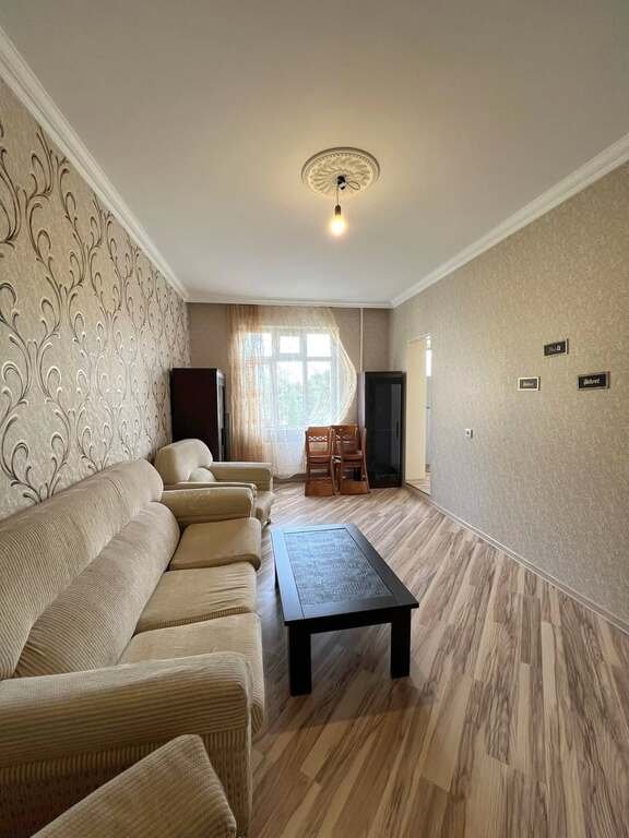 Kirayə verilir 3 otaqlı köhnə tikili, 70 m², Həzi Aslanov m.-2