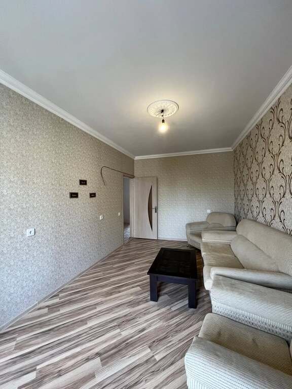 Kirayə verilir 3 otaqlı köhnə tikili, 70 m², Həzi Aslanov m.-3