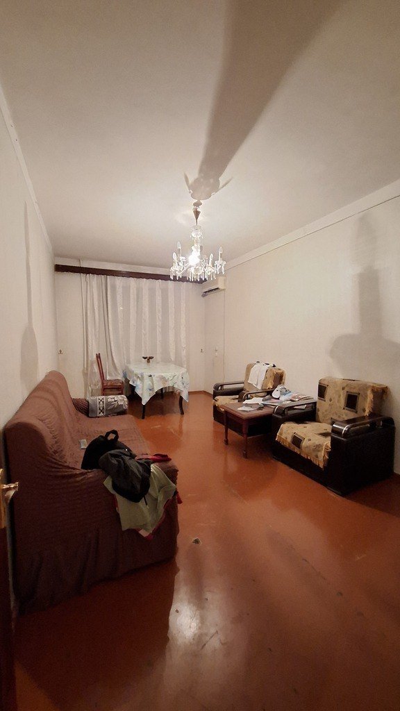 Satılır 5 otaqlı köhnə tikili, 130 m², Azadlıq Prospekti m.-1