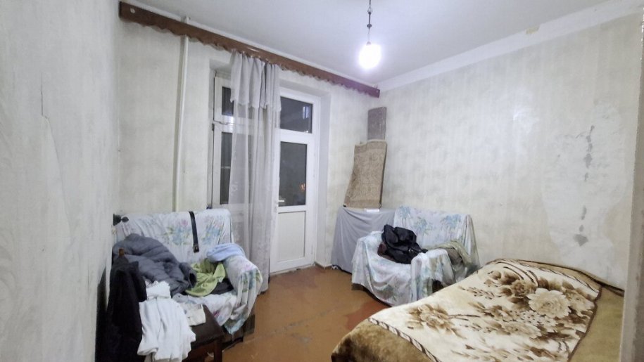 Satılır 5 otaqlı köhnə tikili, 130 m², Azadlıq Prospekti m.-10