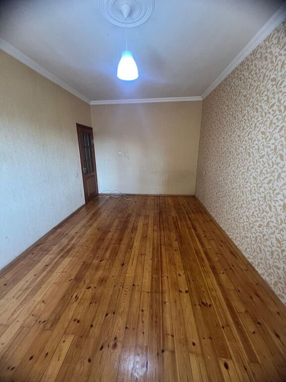 Kirayə verilir 2 otaqlı köhnə tikili, 88 m², Memar Əcəmi m.-2