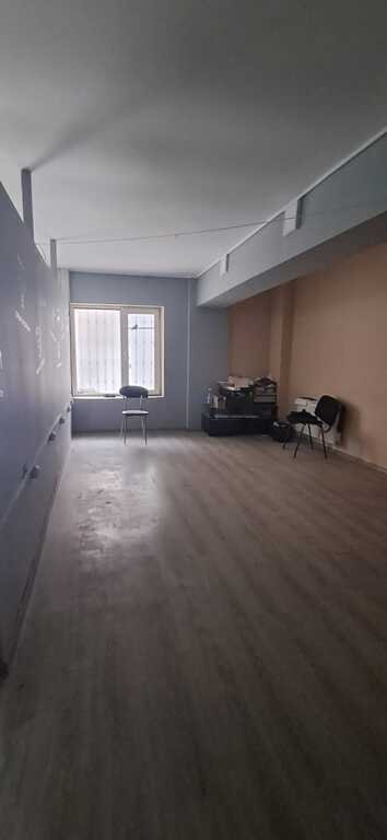 60 m<sup>2</sup> ofis icarəyə verilir, İçərişəhər m.-8