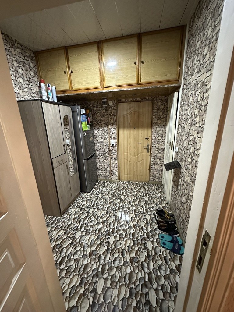 Kirayə verilir 3 otaqlı köhnə tikili, 65 m², Memar Əcəmi m.-4