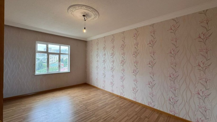 Satılır 5 otaqlı köhnə tikili, 120 m², Əhmədli m.-18
