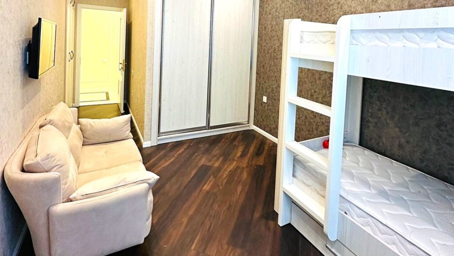 Satılır 4 otaqlı yeni tikili, 134 m², Qara Qarayev m.-6