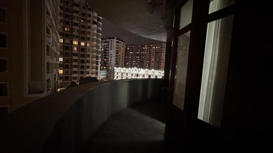 Kirayə verilir 4 otaqlı yeni tikili, 150 m², 28 May m.-20