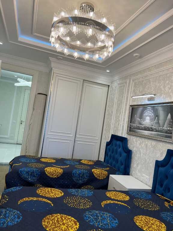 Kirayə verilir 4 otaqlı yeni tikili, 178 m², 8 noyabr-4