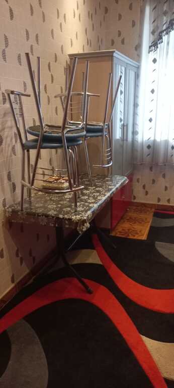 Kirayə verilir 4 otaqlı köhnə tikili, 105 m², 8 noyabr-9