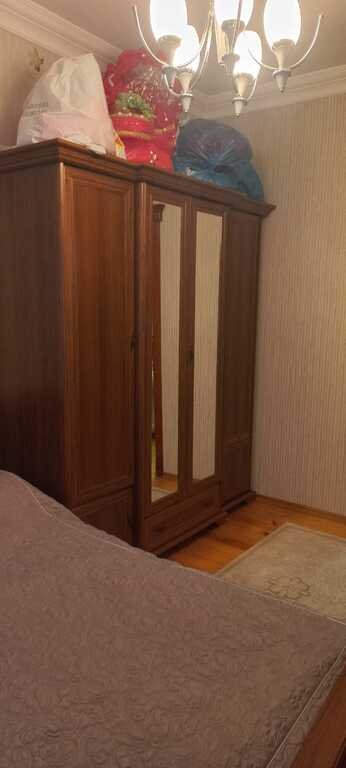 Kirayə verilir 4 otaqlı köhnə tikili, 105 m², 8 noyabr-10