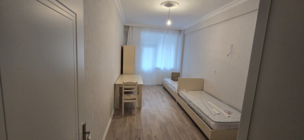 Kirayə verilir 4 otaqlı yeni tikili, 151 m², Saray-5