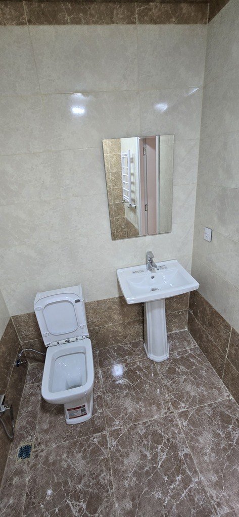 Kirayə verilir 4 otaqlı yeni tikili, 151 m², Saray-9