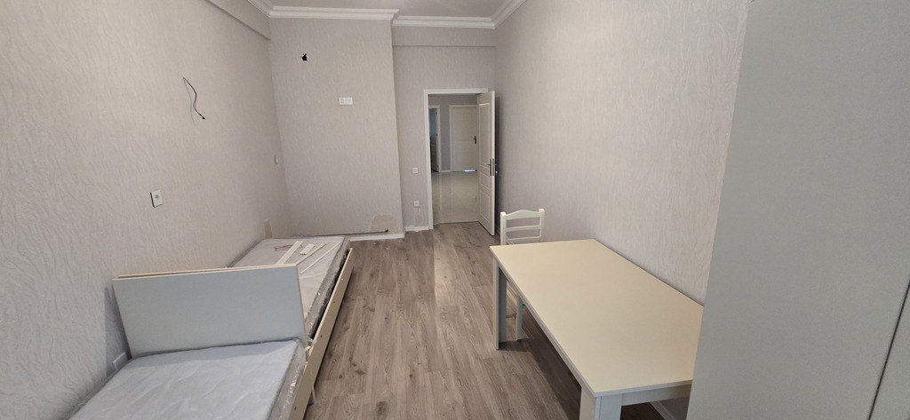 Kirayə verilir 4 otaqlı yeni tikili, 151 m², Saray-11