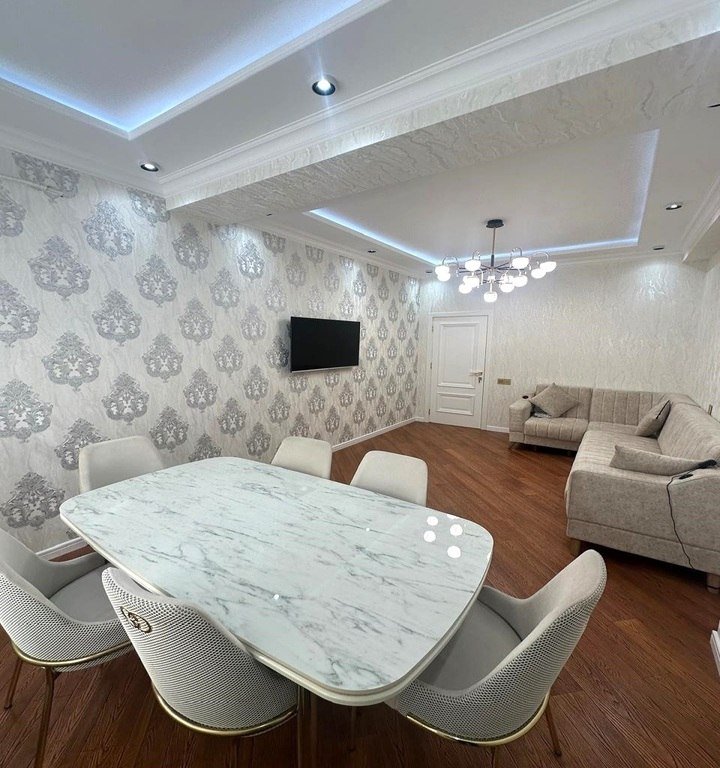 Satılır 3 otaqlı yeni tikili, 100 m², 20 Yanvar m.-1