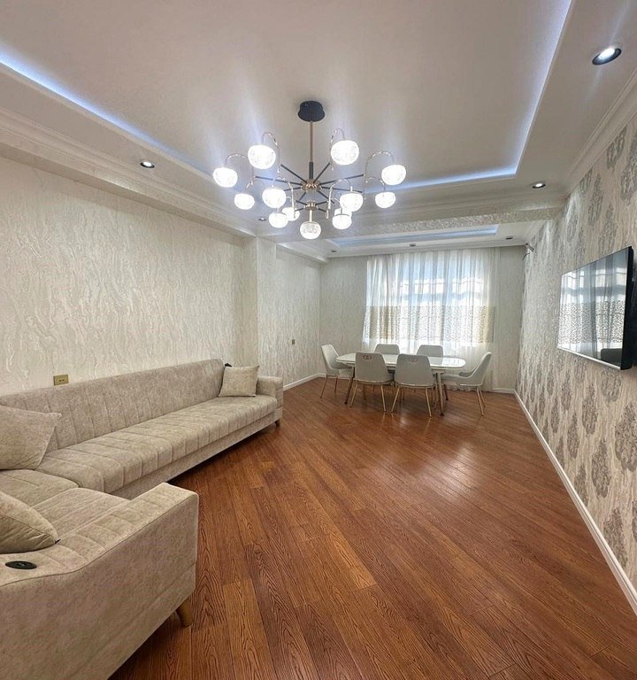 Satılır 3 otaqlı yeni tikili, 100 m², 20 Yanvar m.-3