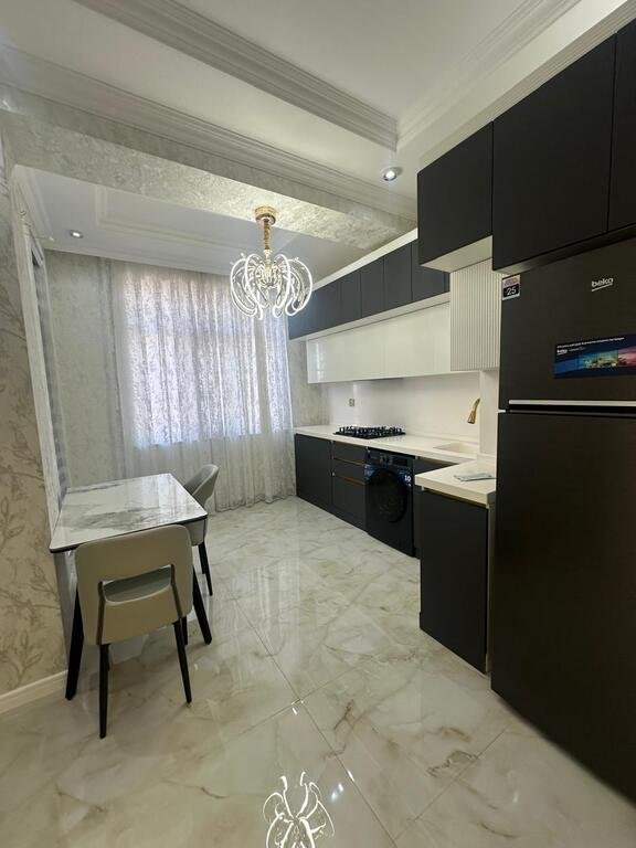 Satılır 3 otaqlı yeni tikili, 100 m², 20 Yanvar m.-11