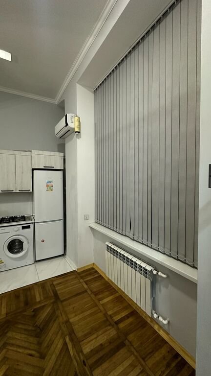 Kirayə verilir 1 otaqlı köhnə tikili, 57 m², 28 May m.-4