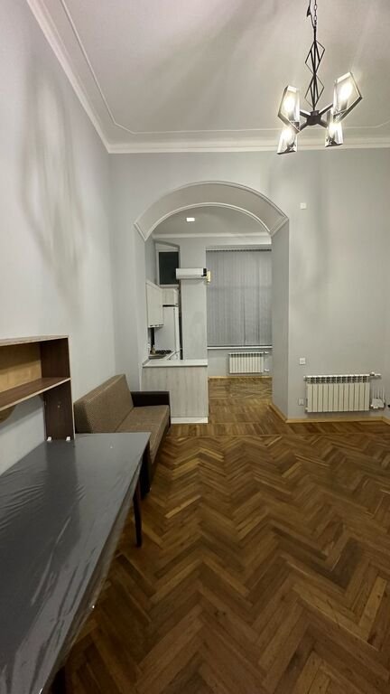 Kirayə verilir 1 otaqlı köhnə tikili, 57 m², 28 May m.-6