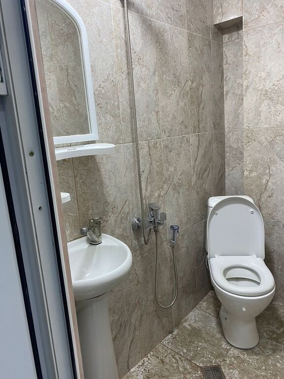Kirayə verilir 1 otaqlı köhnə tikili, 57 m², 28 May m.-11