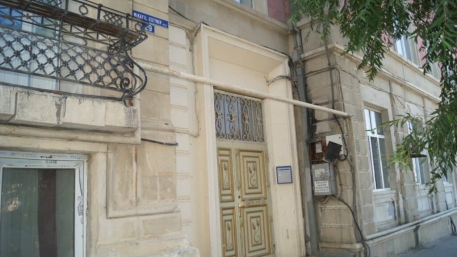 400 m<sup>2</sup> ofis icarəyə verilir, Bayıl-8