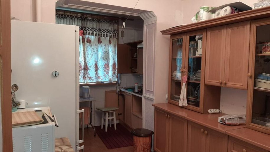 Kirayə verilir 3 otaqlı köhnə tikili, 65 m², Xalqlar dostluğu m.-10