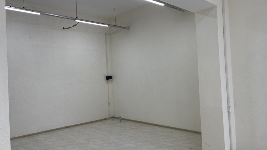 65 kv.m. obyekt icarəyə verilir, İnşaatçılar m.-5