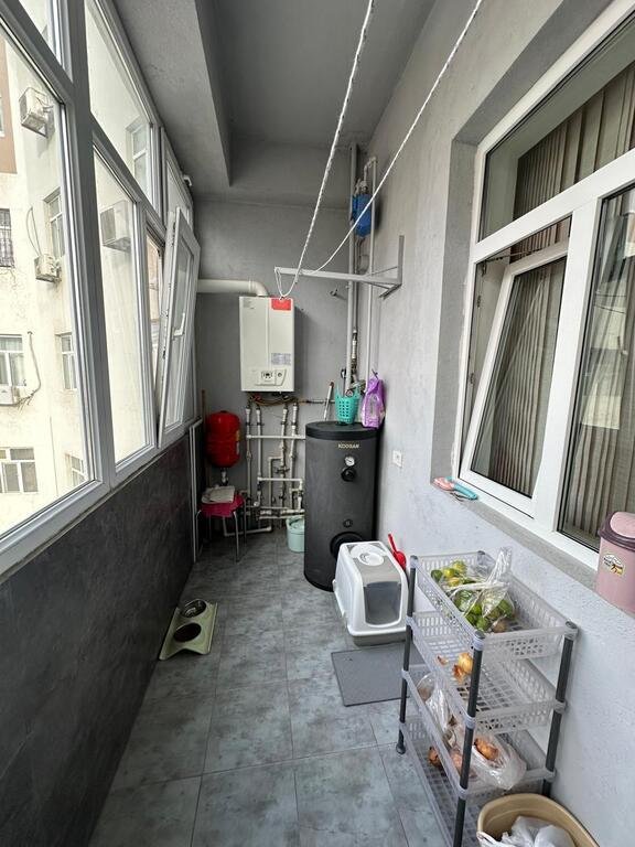 Kirayə verilir 3 otaqlı yeni tikili, 135 m², Elmlər Akademiyası m.-9