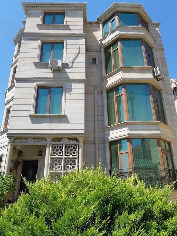 1000 m<sup>2</sup> obyekt satılır, Səbail-5