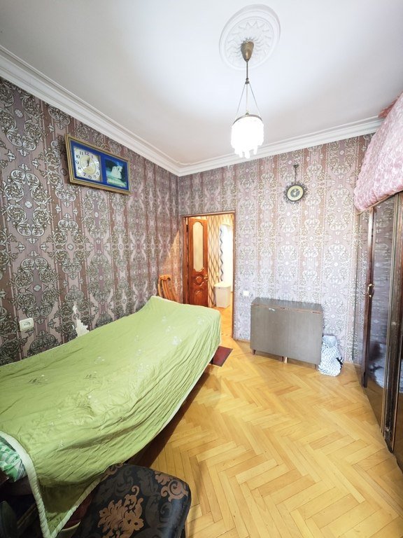 Satılır 4 otaqlı köhnə tikili, 100 m², Bakıxanov (Razin)-12