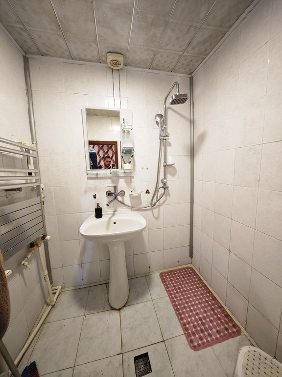 Satılır 4 otaqlı köhnə tikili, 100 m², Bakıxanov (Razin)-15