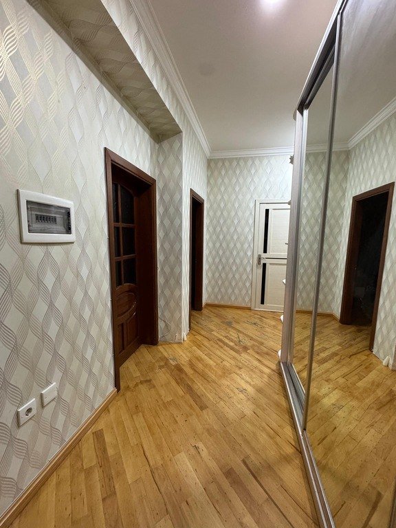 Satılır 2 otaqlı yeni tikili, 88 m², İnşaatçılar m.-2