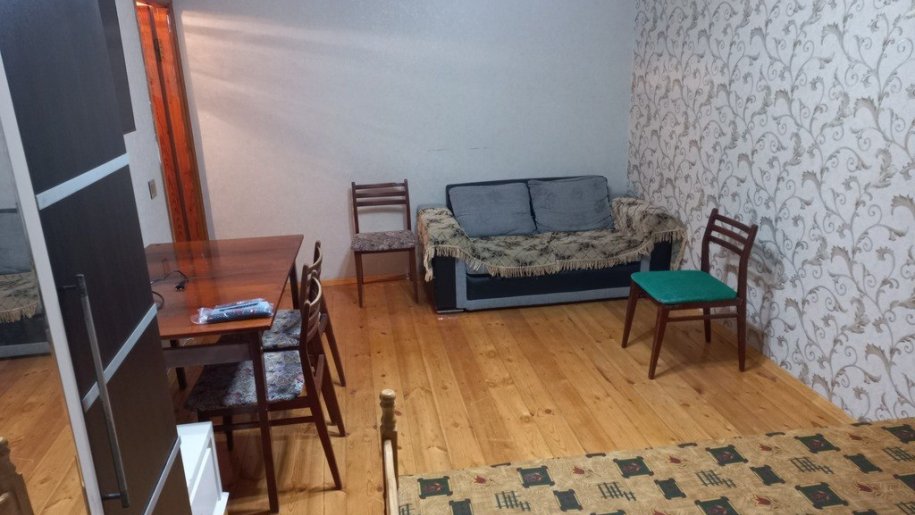 Kirayə verilir 1 otaqlı köhnə tikili, 35 m², Neftçilər m.-2