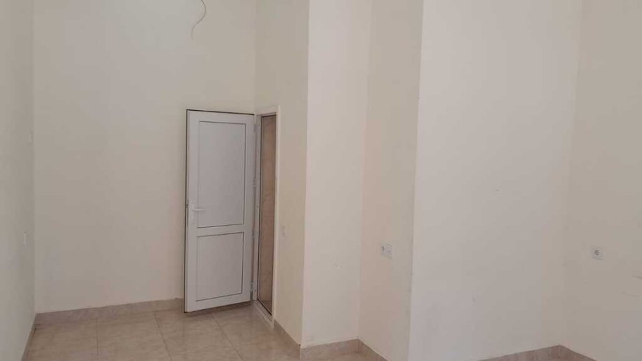 25 kv.m. obyekt icarəyə verilir, İnşaatçılar m.-5