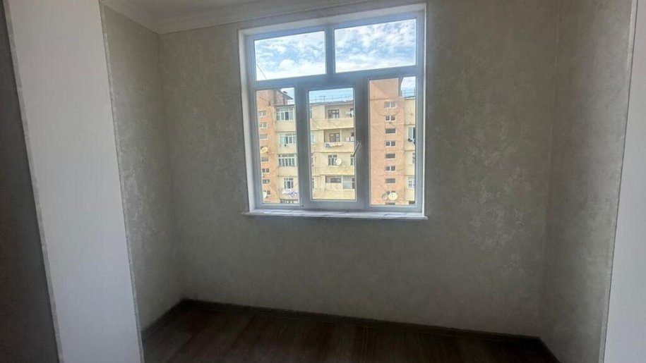 Satılır 2 otaqlı köhnə tikili, 45 m², Xalqlar dostluğu m.-4