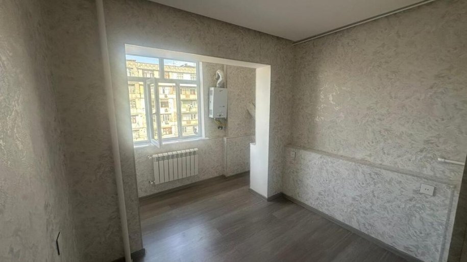 Satılır 2 otaqlı köhnə tikili, 45 m², Xalqlar dostluğu m.-5