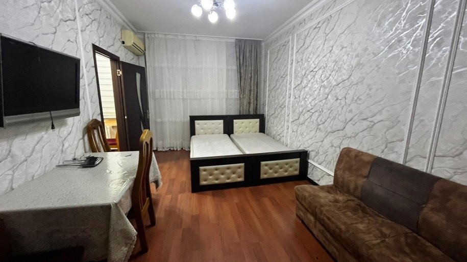 Satılır 1 otaqlı köhnə tikili, 45 m², Memar Əcəmi m.-3