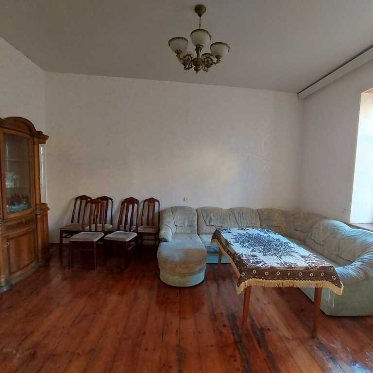 Satılır 3 otaqlı köhnə tikili, 56 m², 28 May m.-3