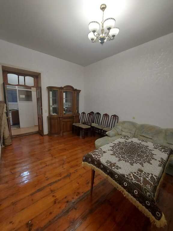 Satılır 3 otaqlı köhnə tikili, 56 m², 28 May m.-19