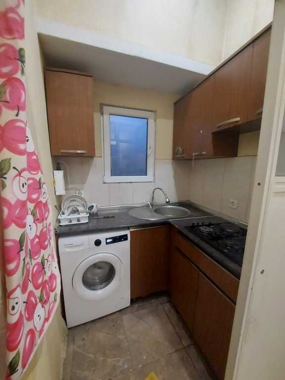 Satılır 3 otaqlı köhnə tikili, 56 m², 28 May m.-23