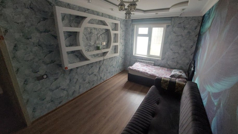 Satılır 4 otaqlı köhnə tikili, 94 m², 9-cu mikrorayon-8