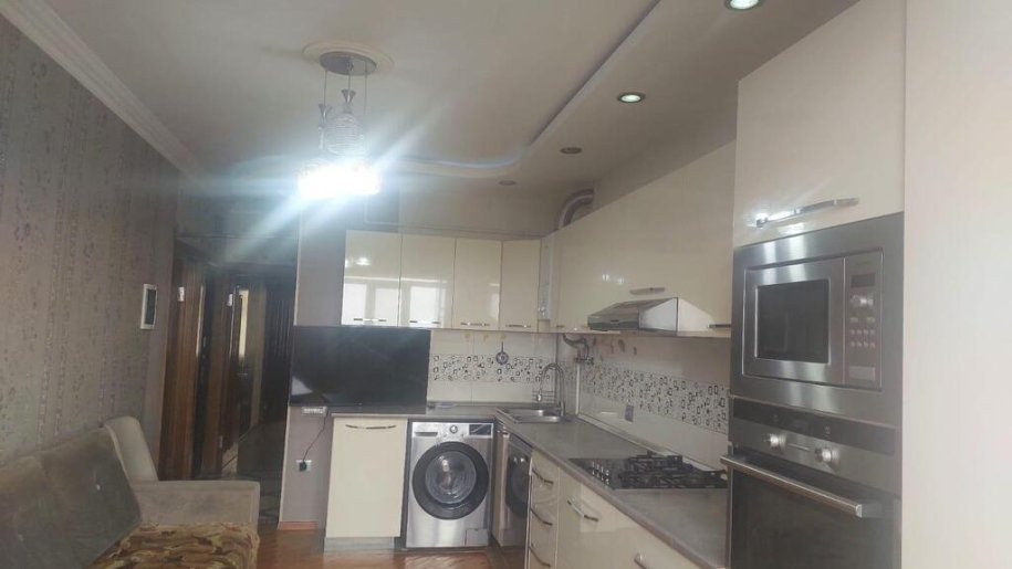 Kirayə verilir 3 otaqlı köhnə tikili, 80 m², 8 noyabr-5