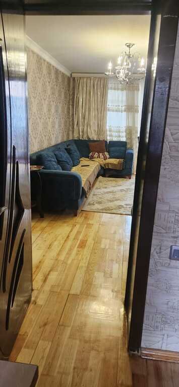 Kirayə verilir 3 otaqlı köhnə tikili, 80 m², Elmlər Akademiyası m.-1