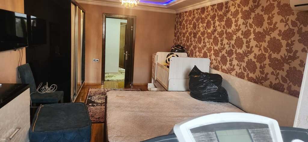 Kirayə verilir 3 otaqlı köhnə tikili, 80 m², Elmlər Akademiyası m.-13