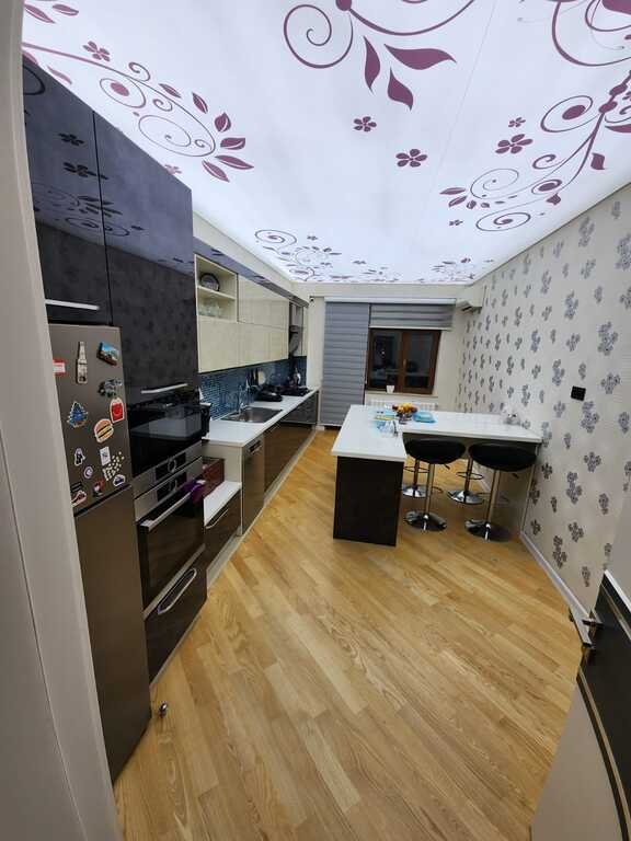 Satılır 5 otaqlı yeni tikili, 226 m², Xətai m.-14