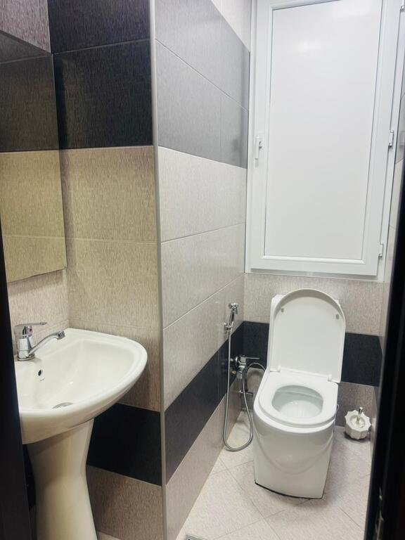 Kirayə verilir 2 otaqlı yeni tikili, 85 m², Qara Qarayev m.-8
