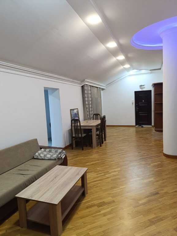 Kirayə verilir 3 otaqlı yeni tikili, 140 m², Elmlər Akademiyası m.-2