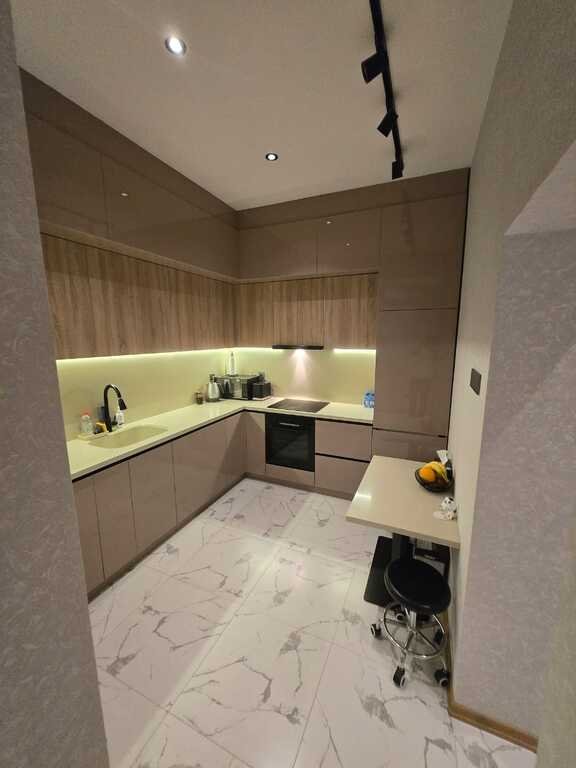 Kirayə verilir 2 otaqlı yeni tikili, 61 m², 28 May m.-6