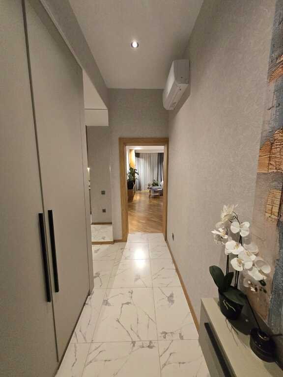 Kirayə verilir 2 otaqlı yeni tikili, 61 m², 28 May m.-10
