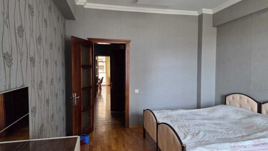 Kirayə verilir 3 otaqlı yeni tikili, 138 m², Badamdar-9