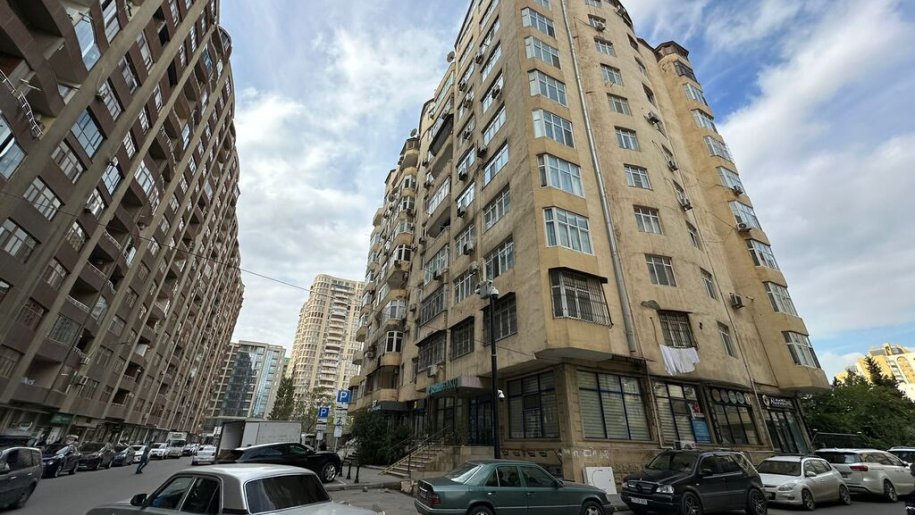 Satılır 6 otaqlı yeni tikili, 350 m², Xətai m.-1