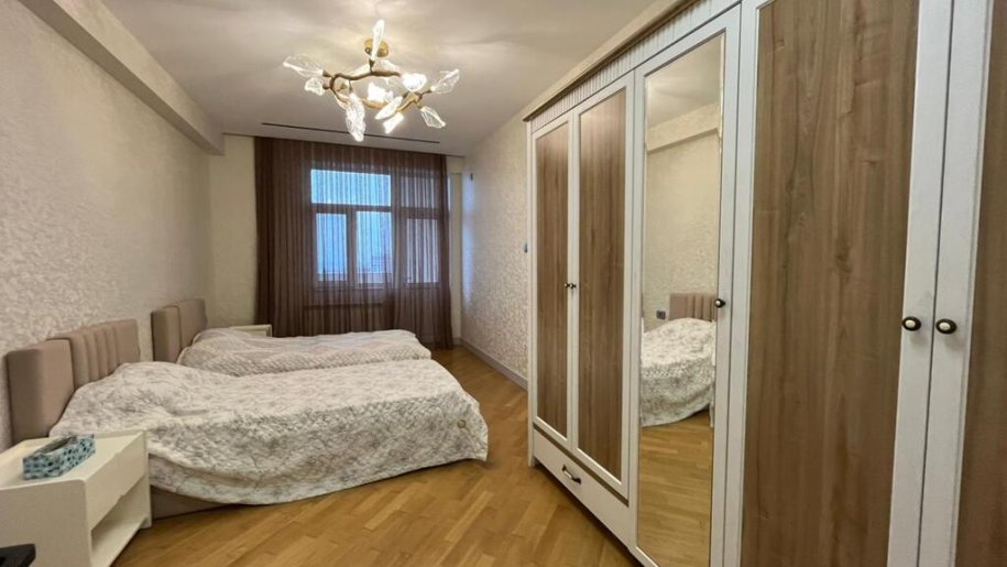 Kirayə verilir 3 otaqlı yeni tikili, 140 m², Nərimanov-10